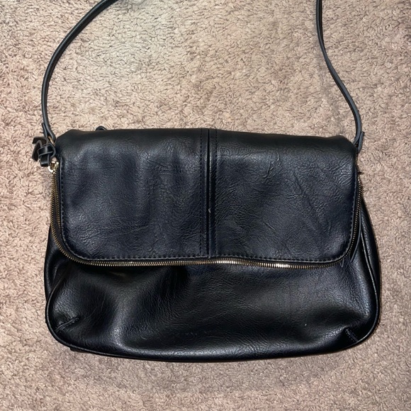 Malibu Skye Large Crossbody - Picture 5 of 7